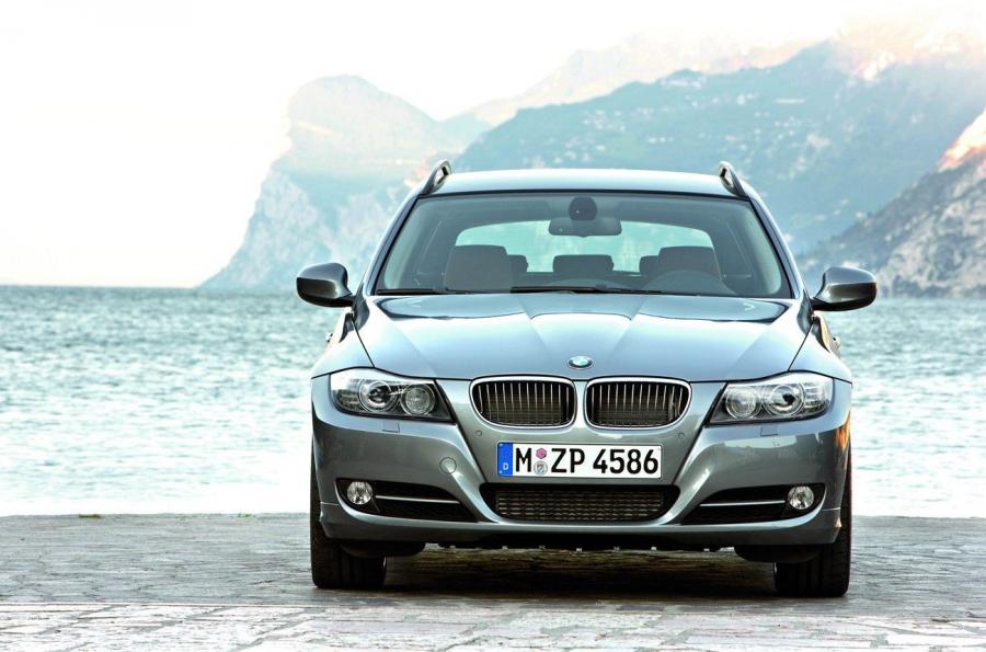  BMW 3-Series 2009 года  (фото 107 из 116)